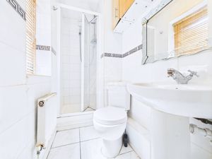 Photo 17- click for photo gallery